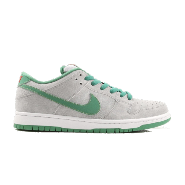 Medicom Toy x Nike SB Dunk Low 'BE@RBRICK'