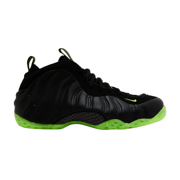 Nike Air Foamposite One 'Black Volt'